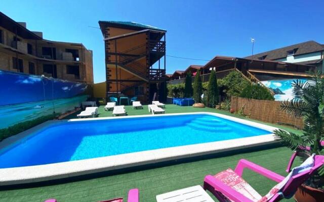 Yamal Guest House