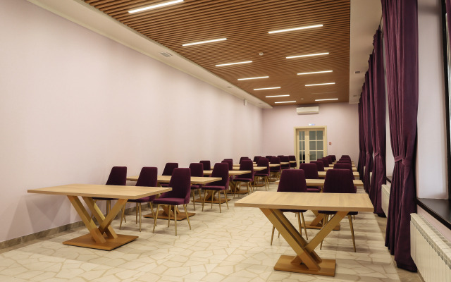 Отель Парк Светлое озеро