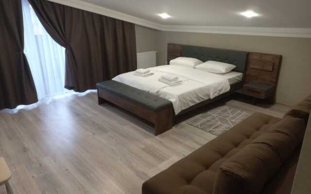 Hotel Ashkhadakh