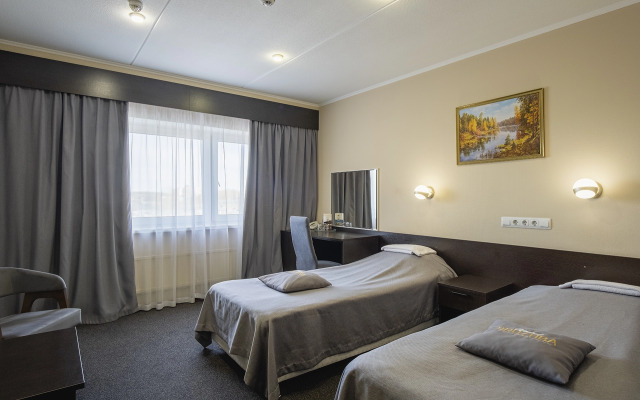 Druzhba Hotel