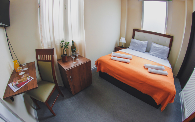 Rogas Home Hotel