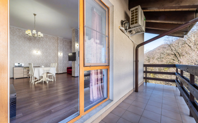 Oplot - Penthaus «Panorama» 10 Apartments