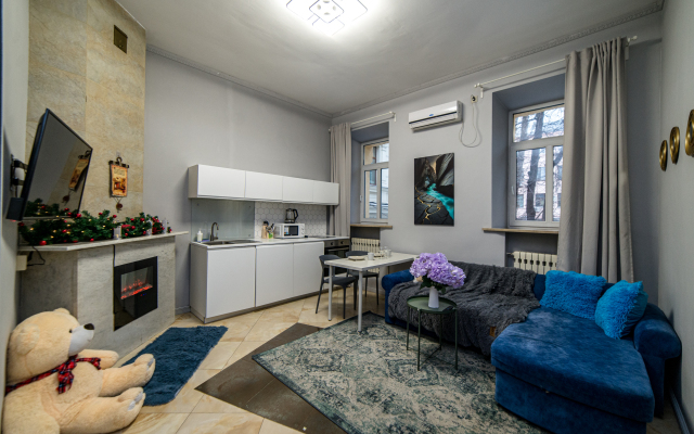 Апартаменты Жуковского 1/2/10 с2 (109)