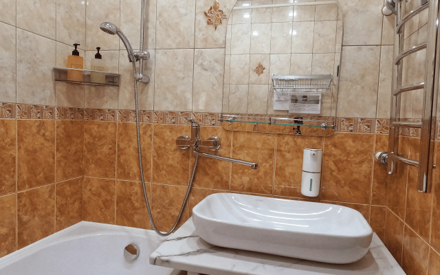 Апартаменты на Бухарестской 156