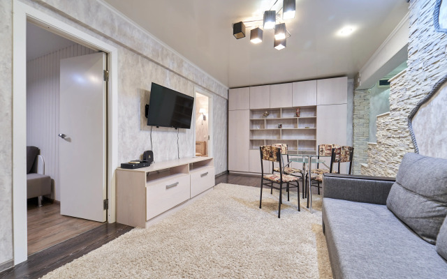 Апартаменты на Островского 37