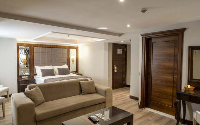 Amethyst Hotel