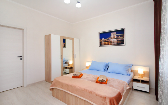 RB 328 Apartments