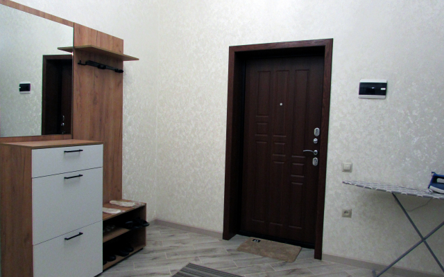 Bolshaya Dvukhkomnatnaya 22 Zhemchuzhina Kaspiya Flat