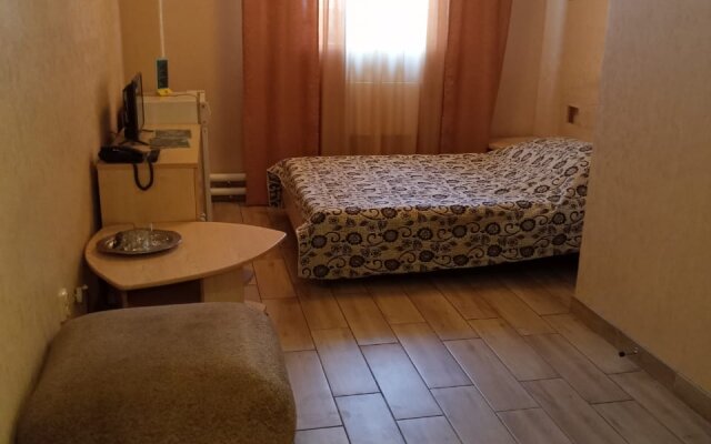 Мини-отель Золотое крыло Ленина 51