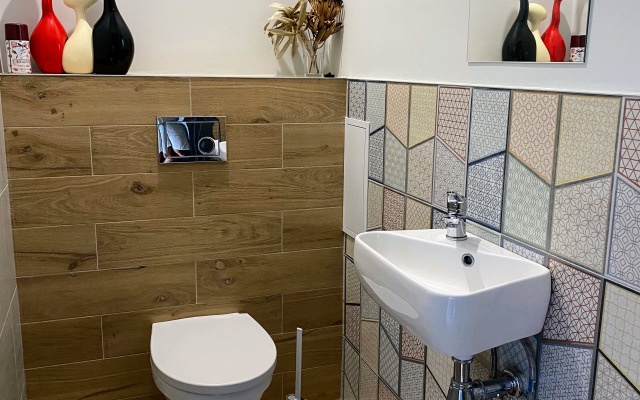 Квартира 2-комнaтная в истopичecкoй чacти гopода