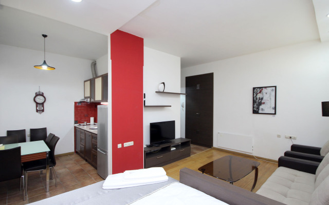 Gallery Cascade #2 Apartments