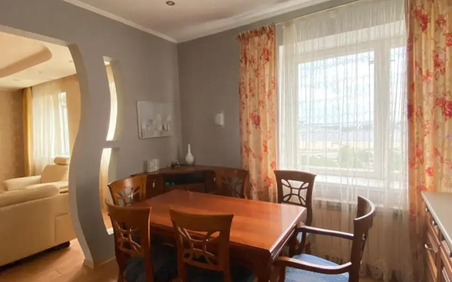 S Panoramnym Vidom Na Gazprom Arenu Flat