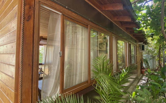 Aleksandra Guest House