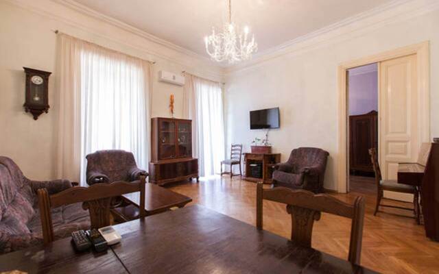 Lovely In The City Centre Apartments