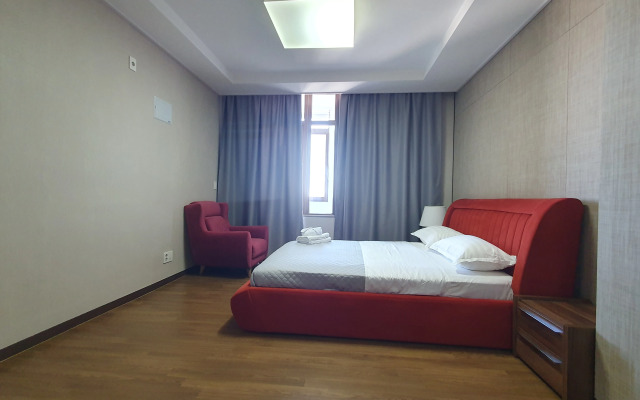 12j Etazh S Shikarnym Vidom Na Mechet', Vozle Posol'stva SSHA Apartment