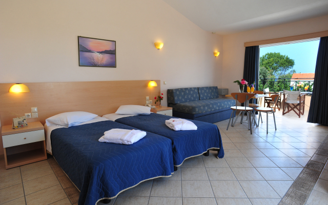 Apart-Hotel Thinalos Apartments, Corfu