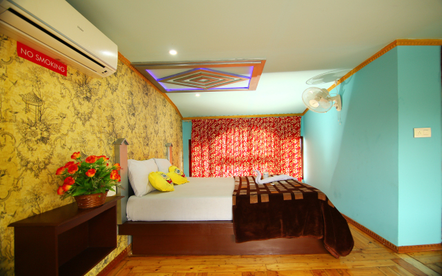 Sreekrishna 2 Bedroom Private Houseboat Hotel