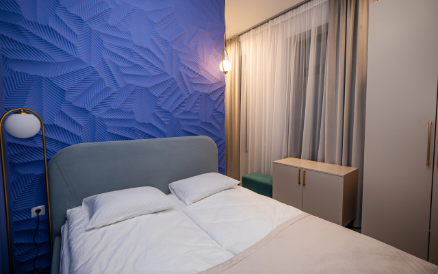 Петровский дворик