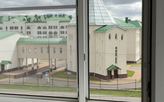 Uyutnaya Studiya U Fiztekh Litseya Flat