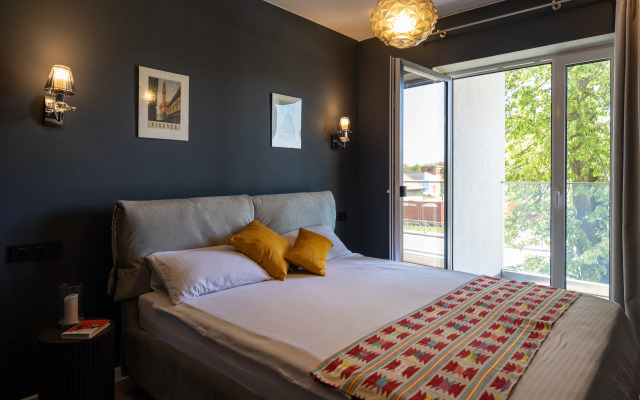 Pion Rooms Apartments
