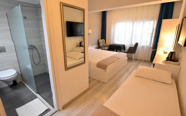 Artunç Hotel