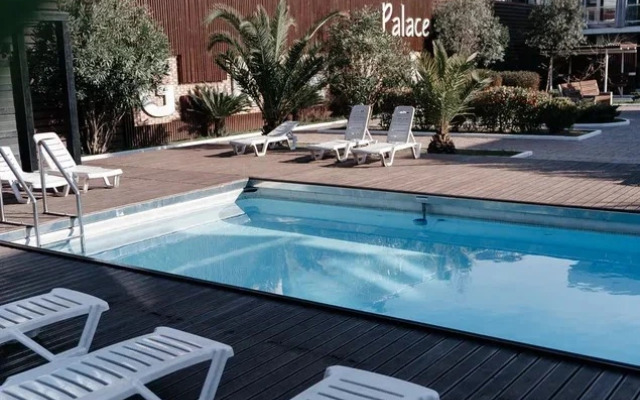 Na Ulitse Molodogvardeyskaya 2/64 Apartments