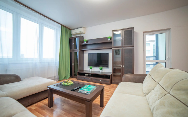 Moskovskaya 77 Dvukhkomnatnaya Apartments