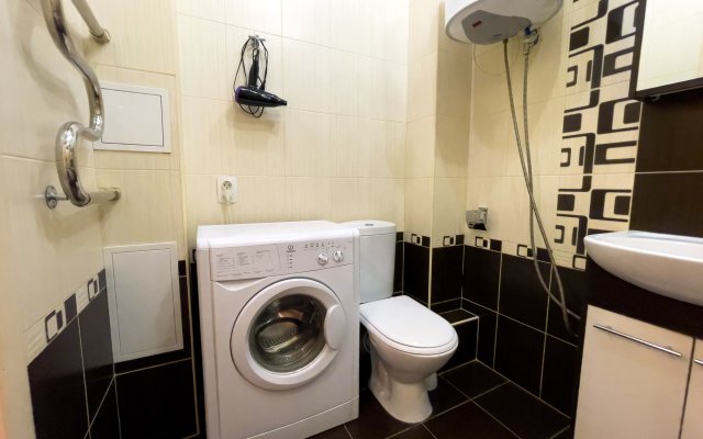 Apartamenty V 1 Minute Peshkom Do Tsum