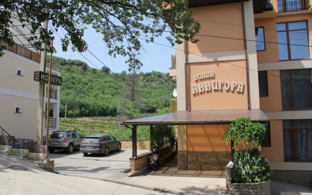 Villa Annigora Hotel