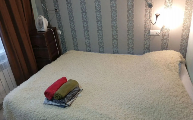 Kvartira Studia na 50 let Oktabra 7/3