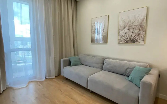 Krasivaya Yevro-2 u Vyezda Na M-2 Flat