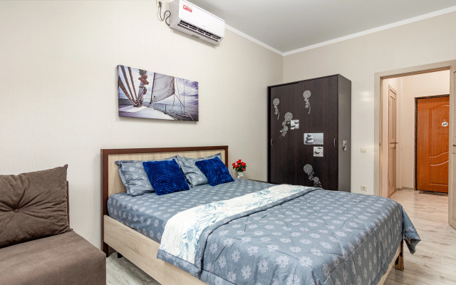 Na Krymskoy Flat