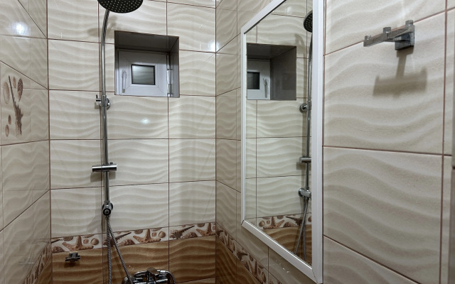 Частный дом с бассейном и баней