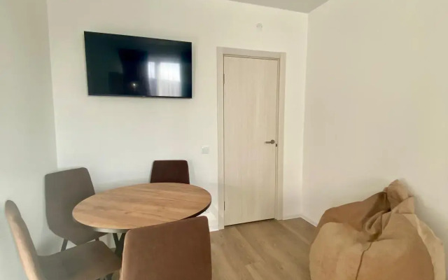Na Varshavskom Shosse Flat