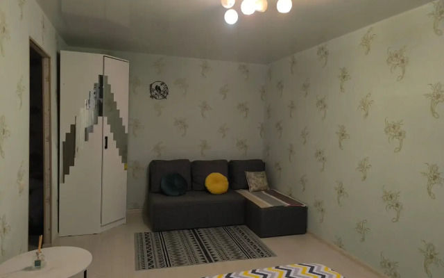 Na Gazetnoy Flat