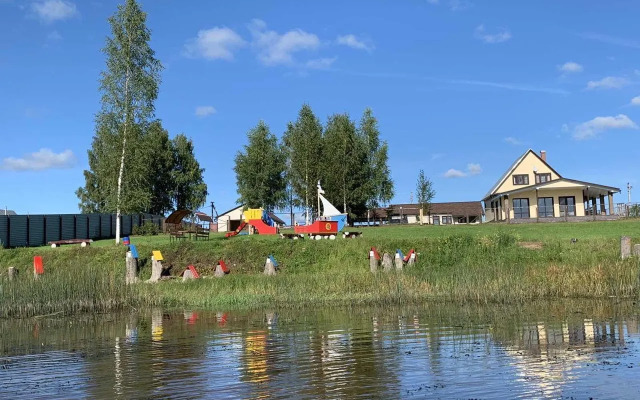 Частный Дом на 4 Человека Уcaдьбa Клёвое Место