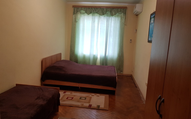 2-Kh Komnatnye Apartments