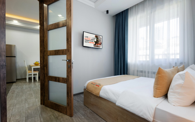 Keygo 0197 Ryadom S Parkom Imeni Diany Abgar Apartments