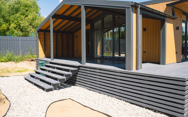 Eco-Mestechko Private House