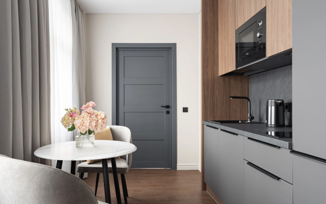 Апартаменты рядом с Невой в Апарт-Отеле