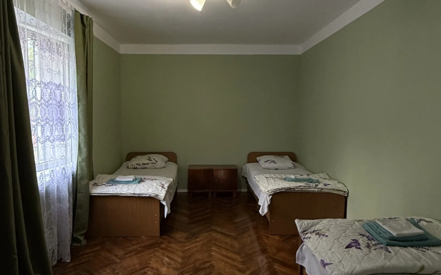 Квартира Трехкомнатная в Новом Афоне