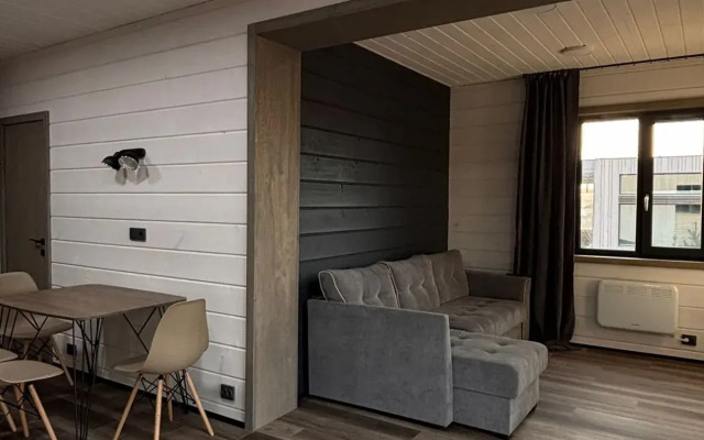 Отель Klever Village