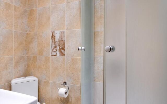 Апартаменты 1-й Колобовский переулок 15/6