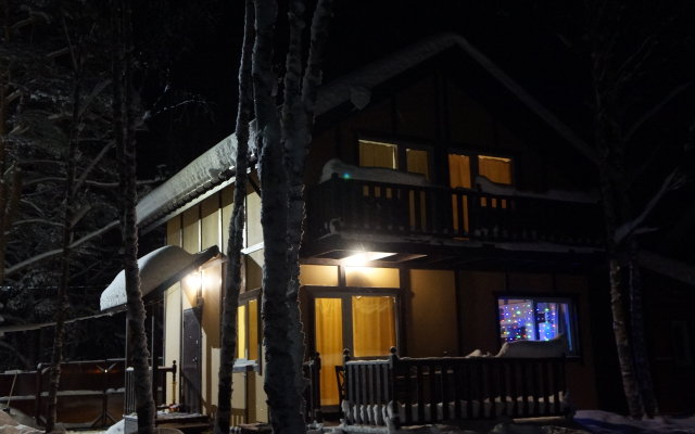 Ozernaya 38 Private House