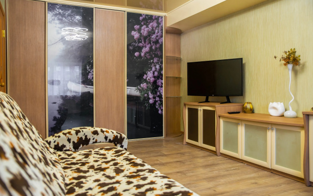 SAS 2k na Kosmicheskom proezde Flat