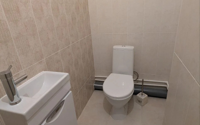 Квартира комфортная 2-х комнатная у метро Лесная