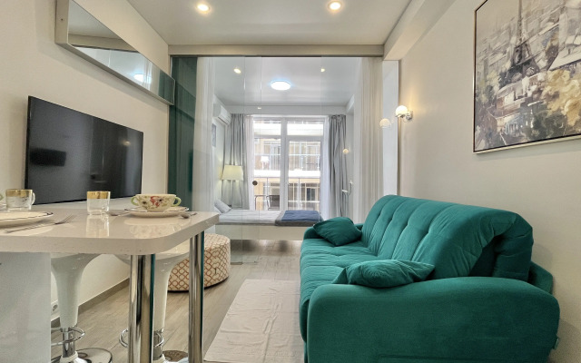 Apartments Alfa Chernomorskaya 3