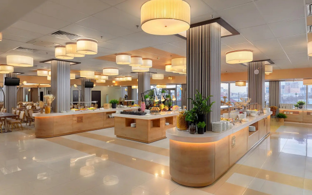 Vega Izmailovo Hotel