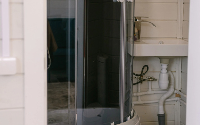 Частный Дом на Воде Озеро Таир