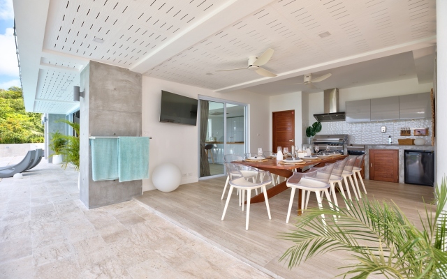 55 Stylish SeaView Villa